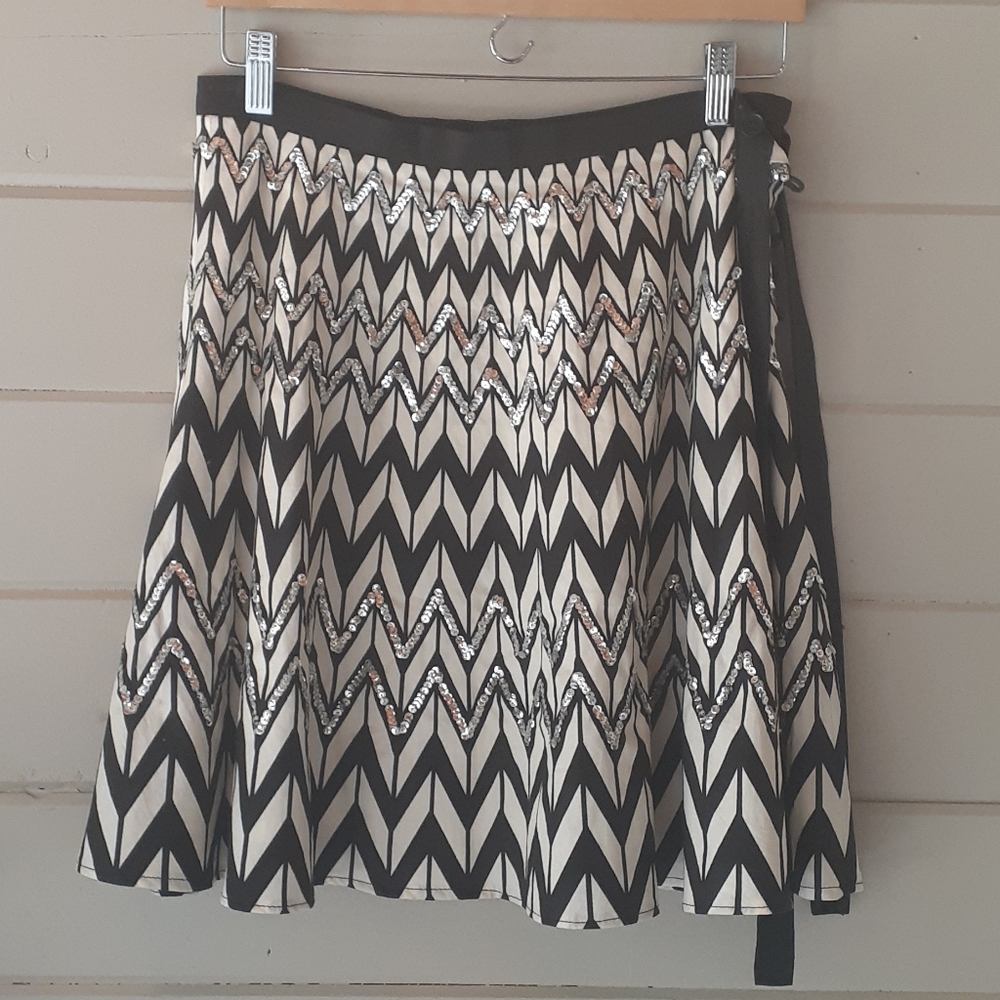 BCBG Full Skirt w Sequins